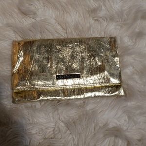 BCBG clutch